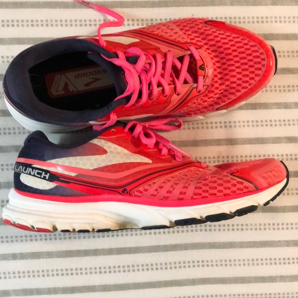 brooks adrenaline g19